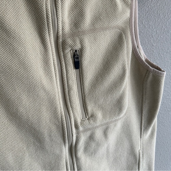 Duluth Tradjng Co. Cream Fleece Zip Vest Medium - Picture 2 of 11